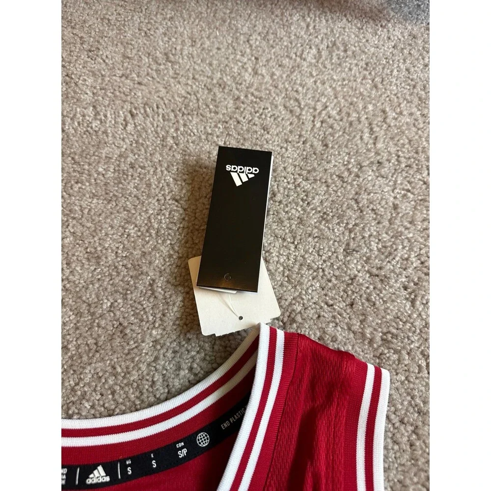 Louisville Cardinals Adidas NWT Men’s Basketball Jersey Size Small
